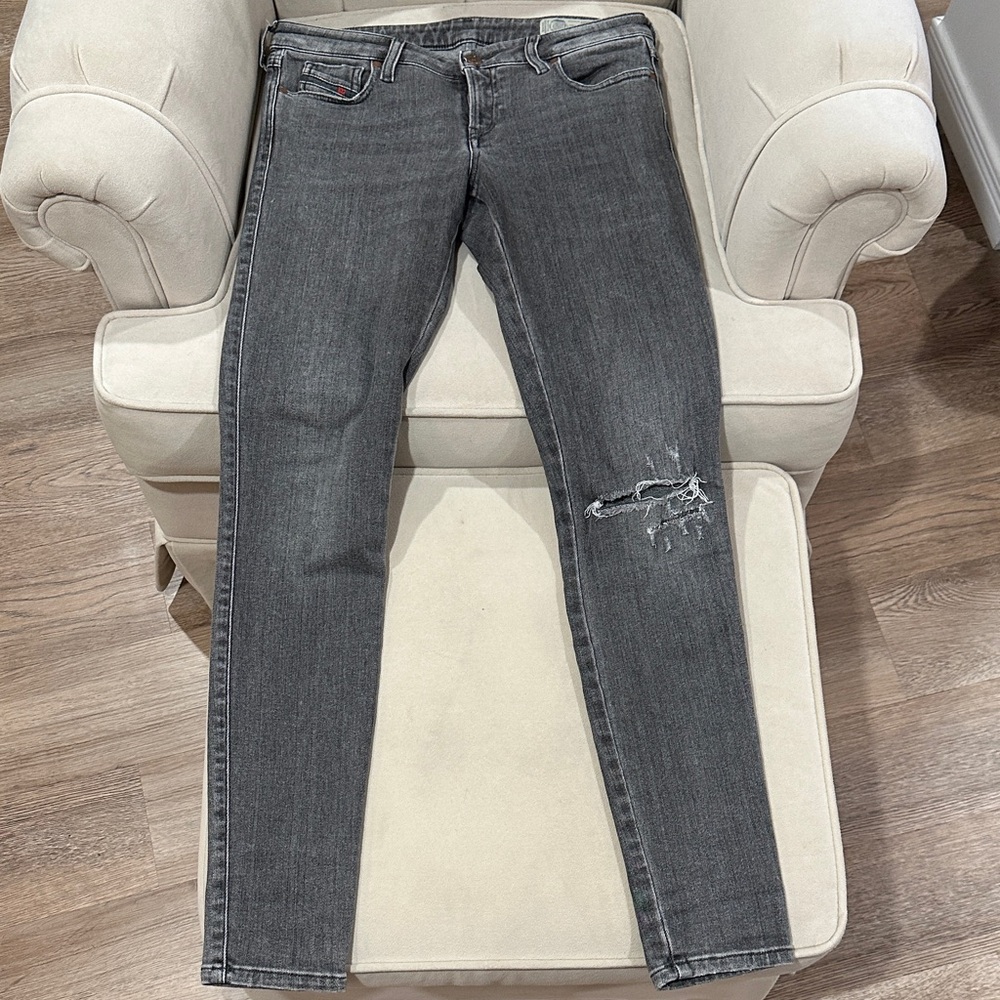 Grey Skinny Jeans